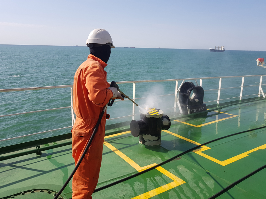 Crew cleaning with HPC