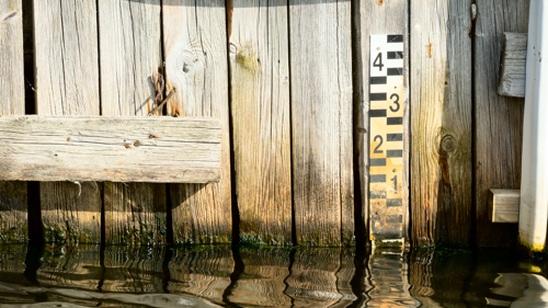 1600 x 900 water level 