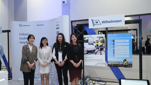 800x500 Aviation Community Reception - Booth Display
