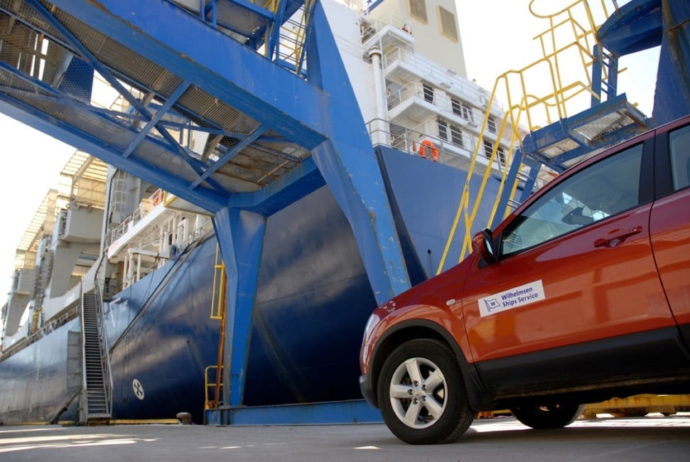 WSS car alongside cruise vessel